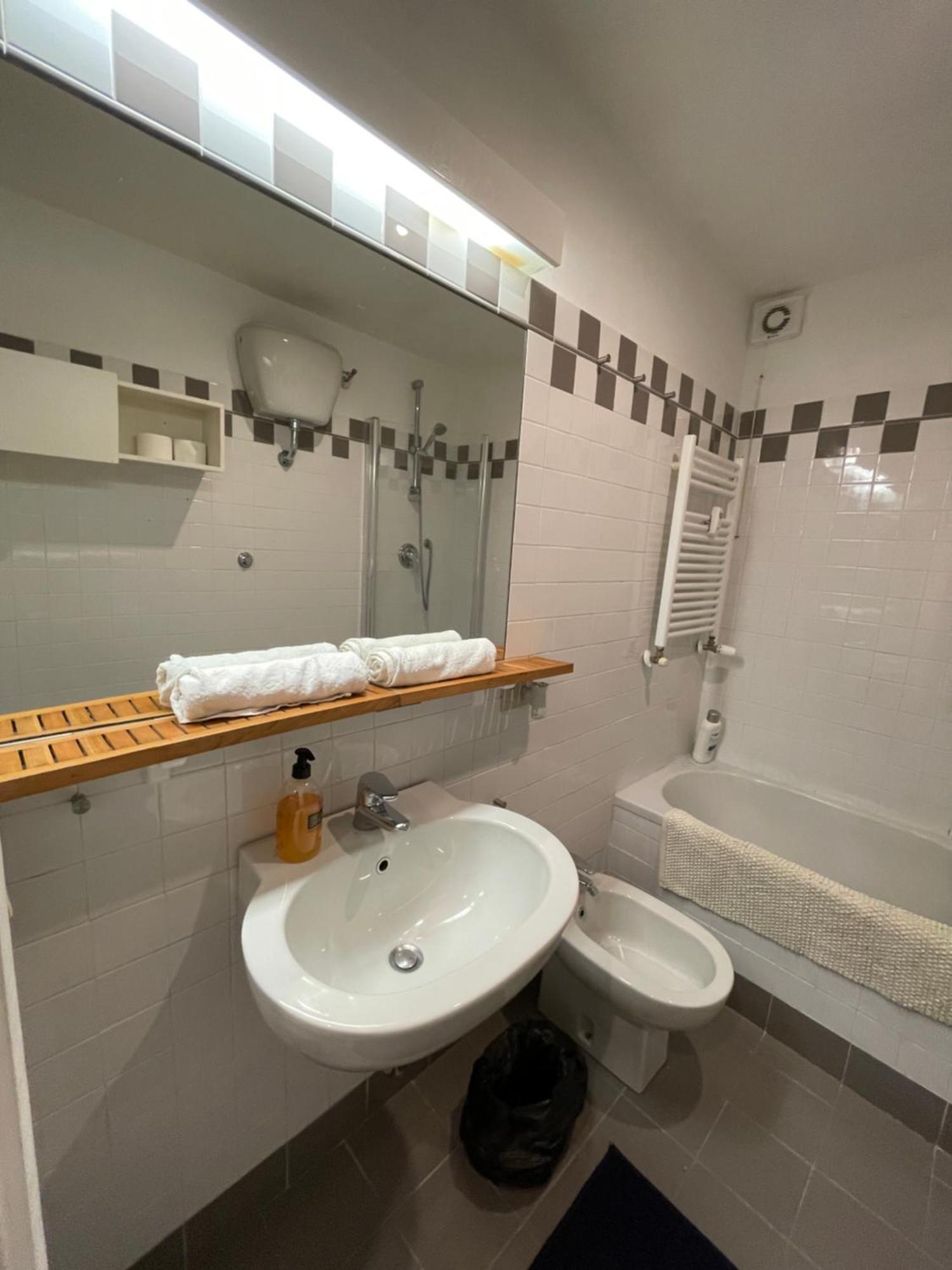 Lovely At Saint Peter's Square Vatican Apartment Rom